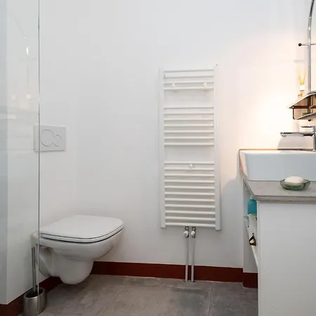 Apartment On The By Solutions